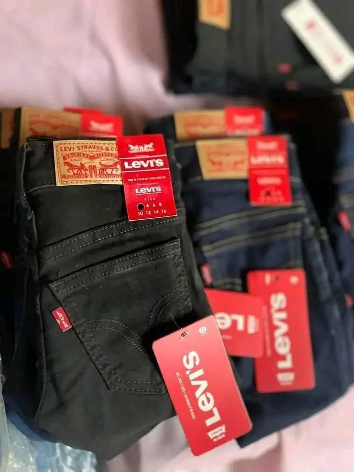 WhatsApp-Image-2024-03-23-at-9.54.22-AM.webp Clothing Pallets – Levi’s Liquidation Pallet - Image 1