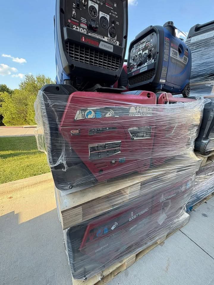 lpd-liquidation-lot-2530.jpg Generator Liquidation Pallet - Image 1