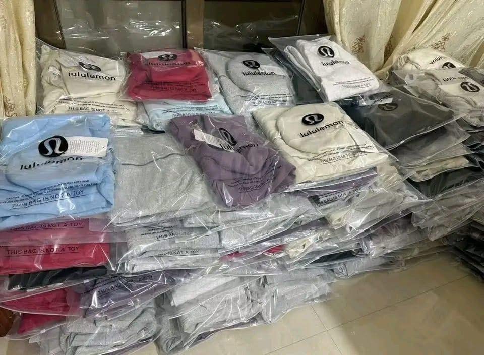 lululemon-pallets-for-sale-3.jpg Lululemon Clothing Liquidation Pallet - Image 1